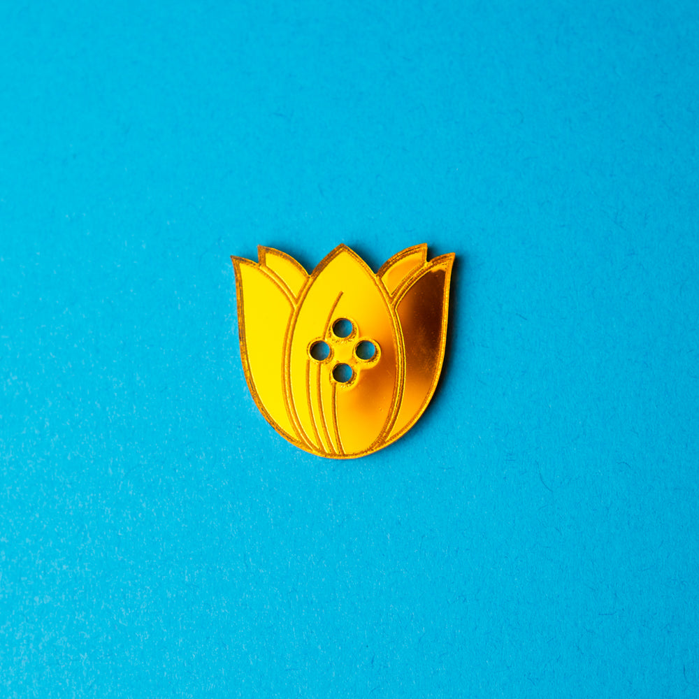 Tulip Flower Button